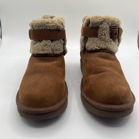 Ugg Brown Suede Boots w/Sherling - EXCELLENT CONDITION - Size 10 - Picture 2 of 7
